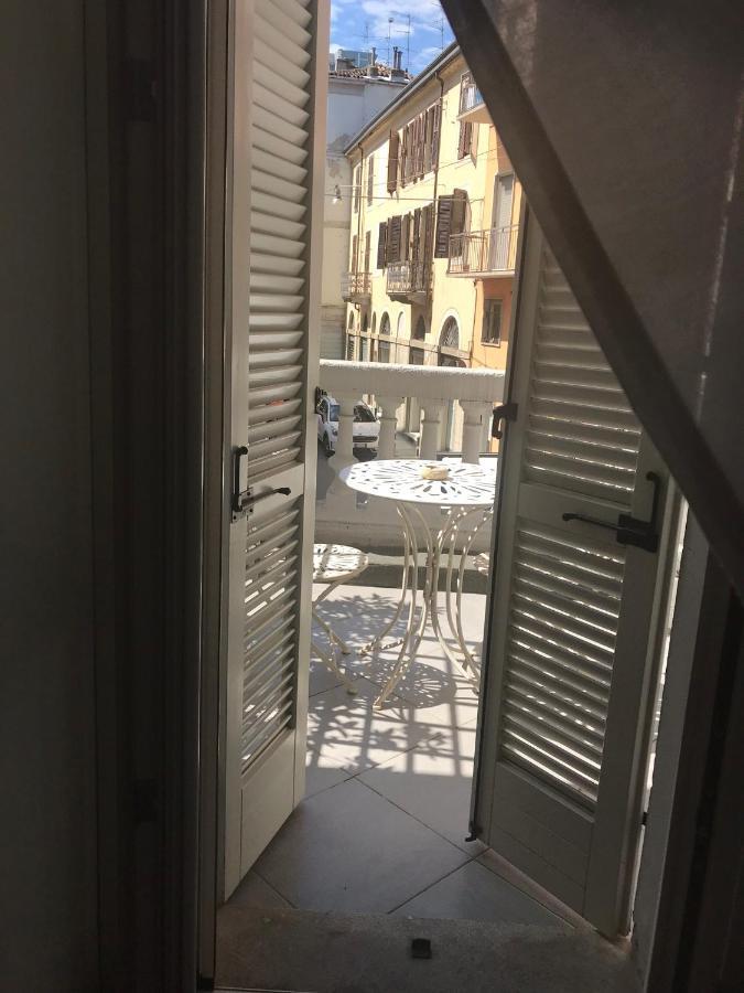 La Terrazza Vercelli Bed & Charme Экстерьер фото