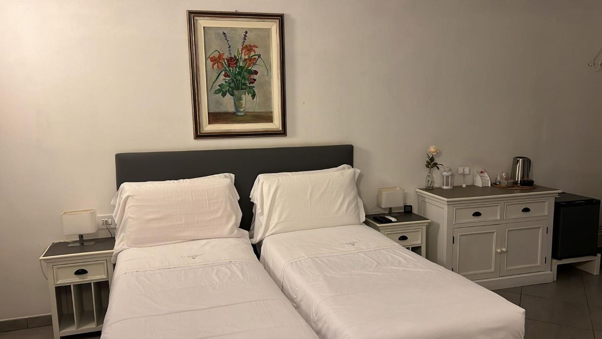 La Terrazza Vercelli Bed & Charme Экстерьер фото