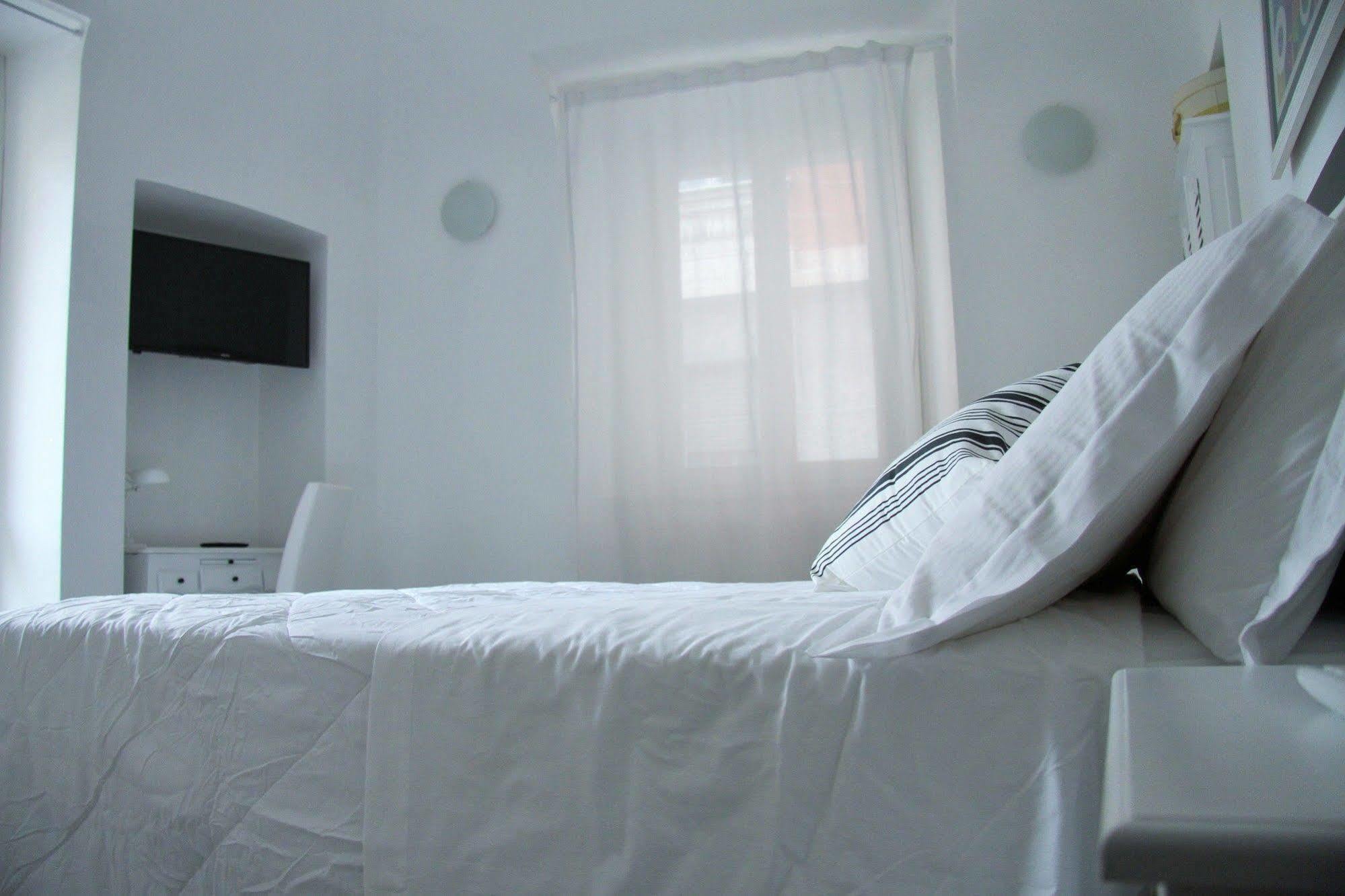 La Terrazza Vercelli Bed & Charme Экстерьер фото