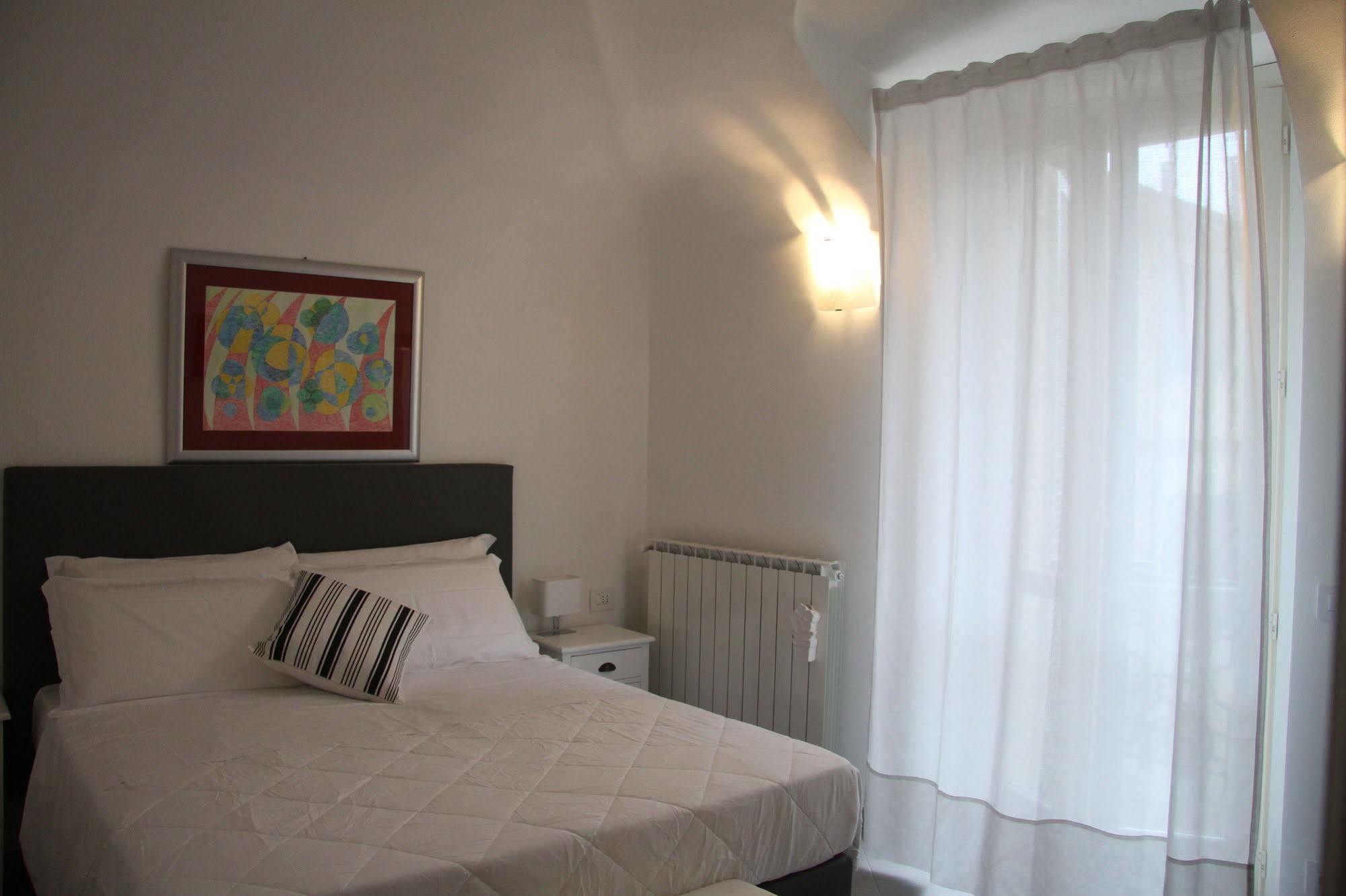 La Terrazza Vercelli Bed & Charme Экстерьер фото