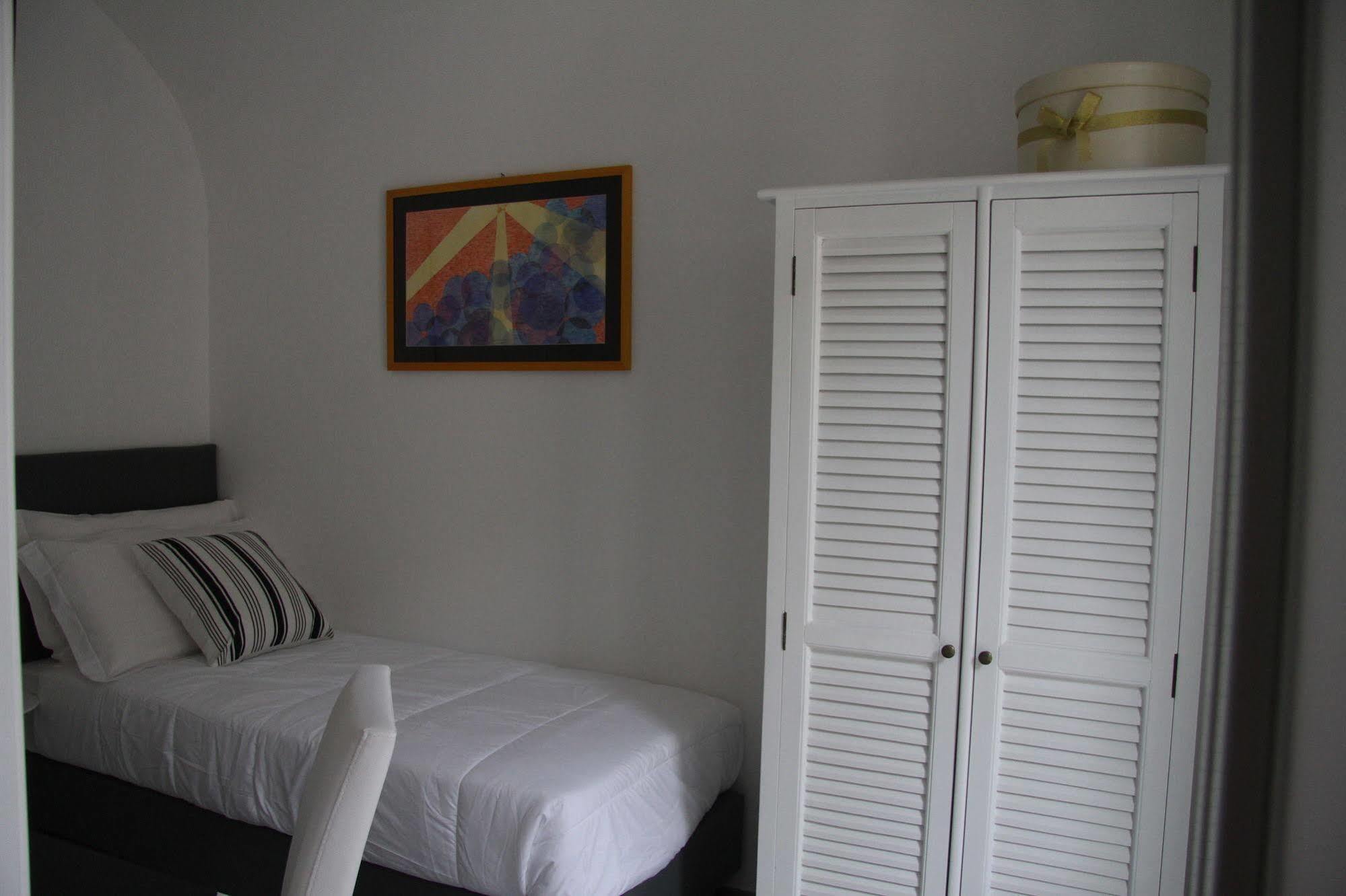 La Terrazza Vercelli Bed & Charme Экстерьер фото